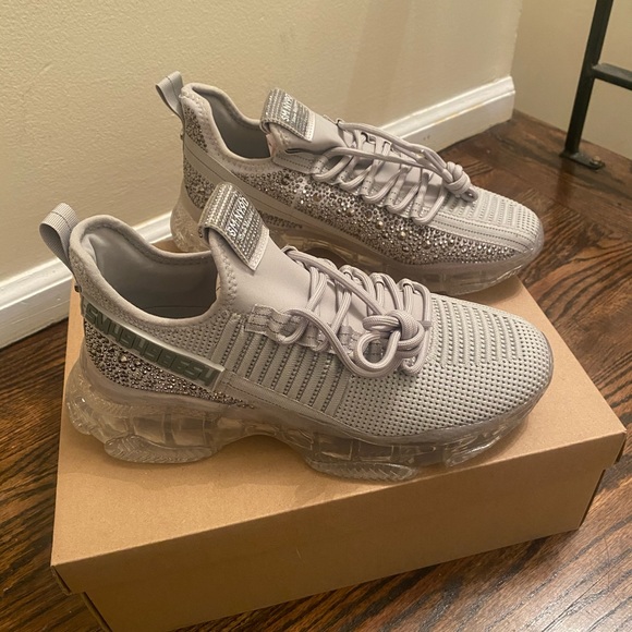 maxima grey multi steve madden